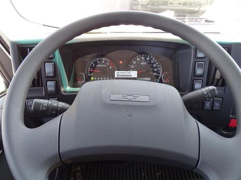 New 2024 Chevrolet Low Cab Forward image 9