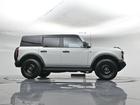 Used 2026 Ford Bronco Outer Banks AWD/4WD image 45
