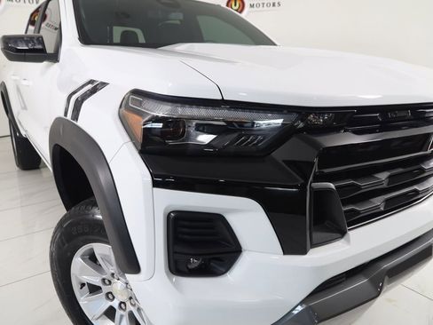 Used 2023 Chevrolet Colorado Z71 image 18