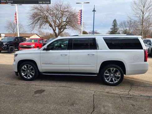Used 2016 Chevrolet Suburban LTZ image 8