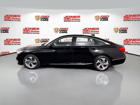 Used 2018 Honda Accord EX image 13
