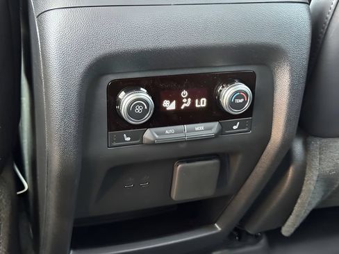 New 2026 GMC Acadia AT4 w/ Luxury Package AWD/4WD image 16