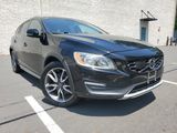 Used 2016 Volvo V60 T5 Cross Country image 2