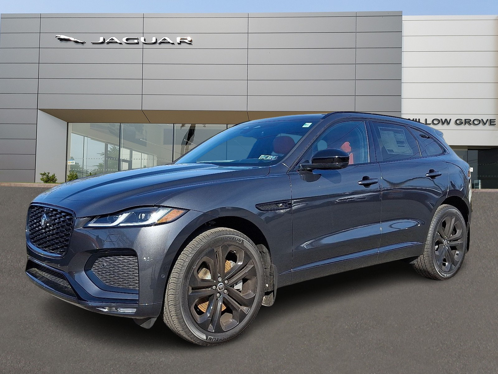 Used 2026 Jaguar F-PACE R-Dynamic S AWD/4WD image 1