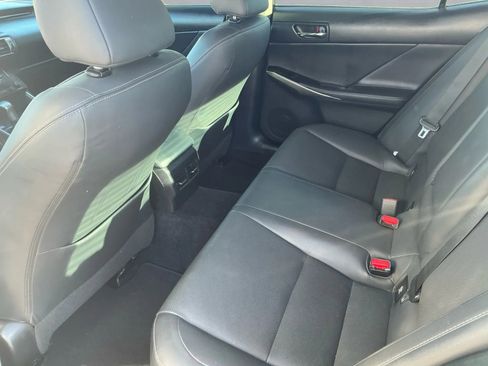 Used 2014 Lexus IS 250 w/ Navigation Package image 15