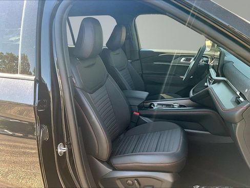 New 2026 Ford Explorer ST-Line AWD/4WD image 11