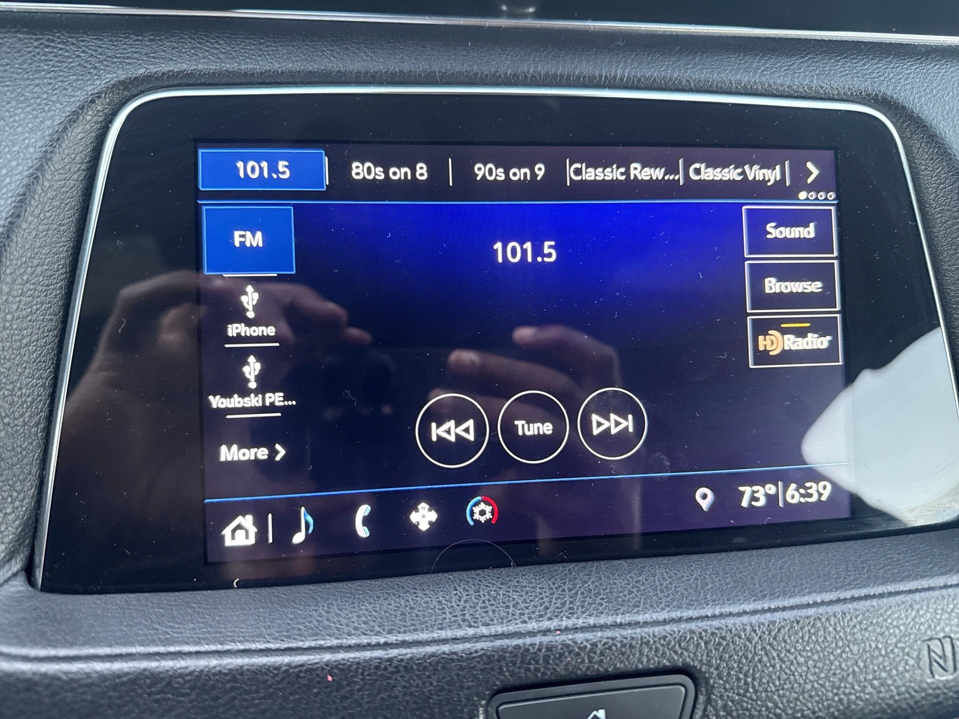 Used 2019 Cadillac XT4 Sport w/ Cold Weather Package AWD/4WD image 12