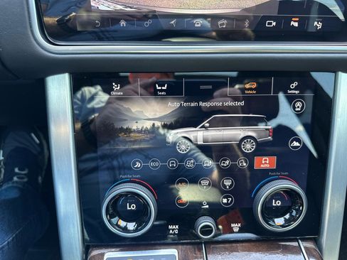 Used 2018 Land Rover Range Rover Supercharged AWD/4WD image 15