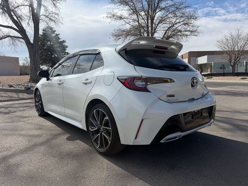 Used 2019 Toyota Corolla XSE image 9