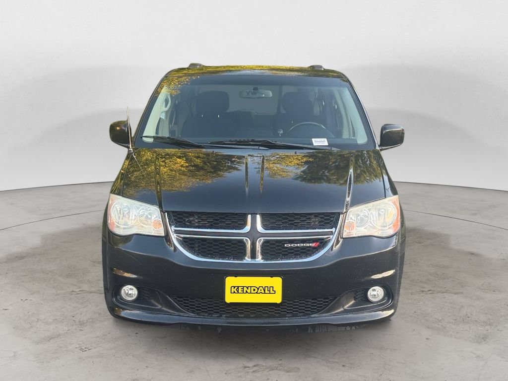 Used 2011 Dodge Grand Caravan Crew w/ Entertainment Group 1 FWD image 2
