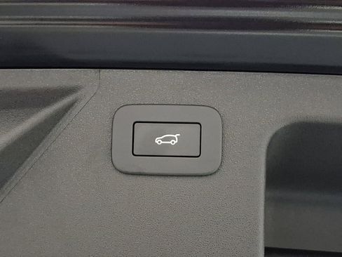 Certified 2025 Land Rover Discovery Sport S AWD/4WD image 29