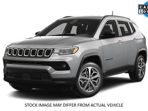 Used 2024 Jeep Compass Latitude AWD/4WD image 1