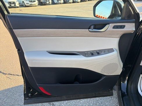 Used 2021 Hyundai Palisade SEL w/ Premium Package image 9