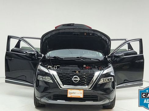 Used 2023 Nissan Rogue SL w/ SL Premium Package FWD image 14