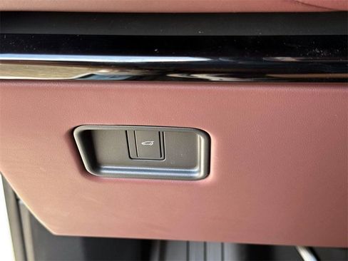 New 2026 Land Rover Range Rover SE image 29