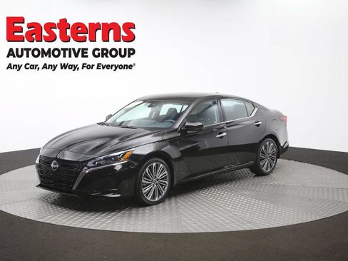 Used 2023 Nissan Altima 2.5 SL FWD image 56