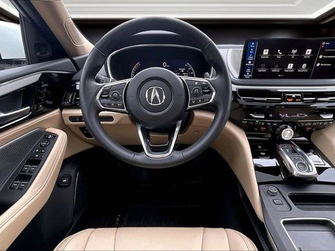 Certified 2025 Acura MDX SH-AWD image 5