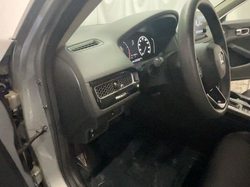 Used 2023 Honda Civic LX image 33
