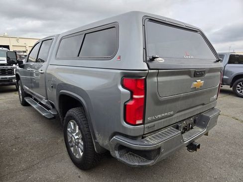 Used 2024 Chevrolet Silverado 2500 High Country w/ High Country Premium Package image 8