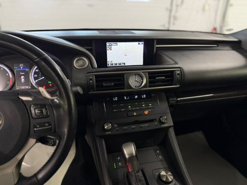 Used 2016 Lexus RC 300 AWD w/ Navigation System Package image 19