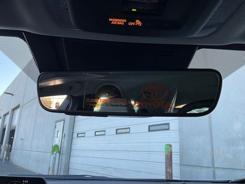 New 2026 Toyota Prius XLE image 17