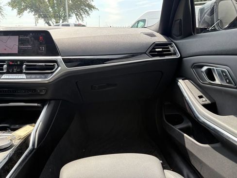 Used 2019 BMW 330i Sedan w/ Convenience Package RWD image 8