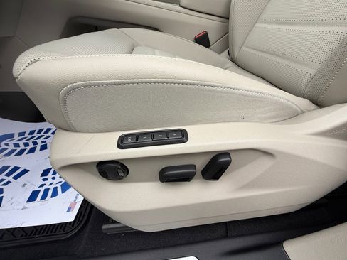 New 2026 Volkswagen Atlas SEL image 30