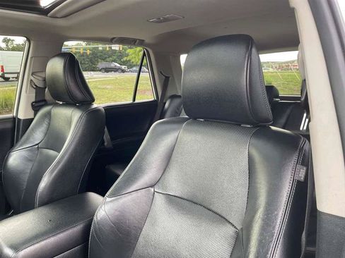 Used 2018 Toyota 4Runner Limited AWD/4WD image 54