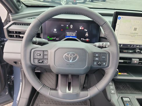 Used 2026 Toyota RAV4 XSE w/ Panoramic Sun Roof Package AWD/4WD image 23