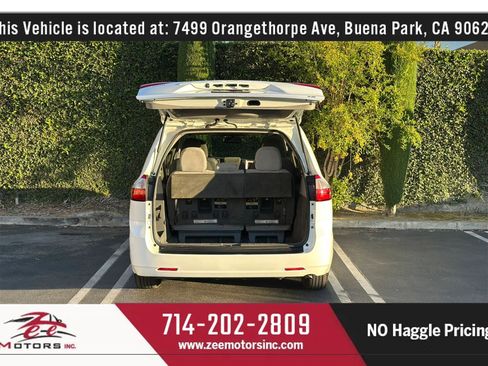Used 2017 Toyota Sienna LE FWD image 16