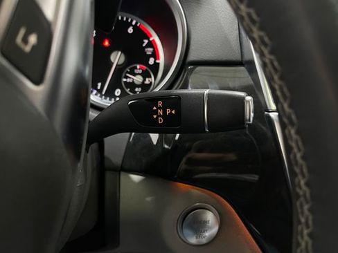 Used 2016 Mercedes-Benz GL 450 4MATIC image 30