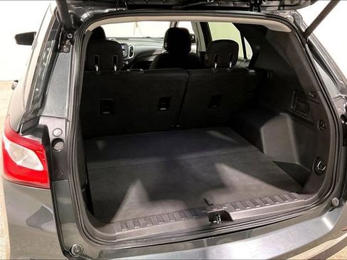 Used 2020 Chevrolet Equinox LT image 38