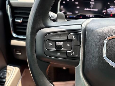 Used 2024 GMC Sierra 1500 Denali w/ Technology Package AWD/4WD image 11