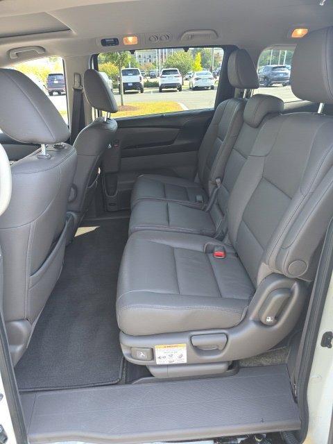Used 2017 Honda Odyssey EX-L image 16