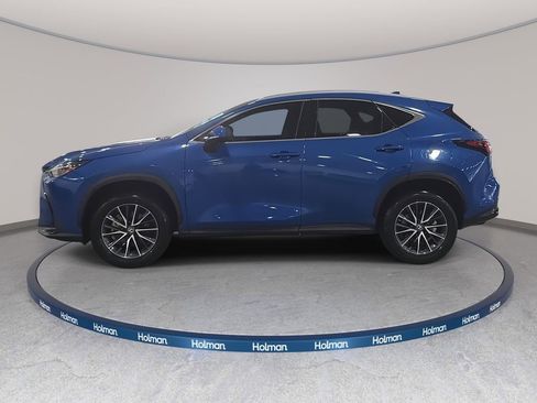 Used 2023 Lexus NX 250 250 Premium w/ Towing Package (2000 Lbs) image 9
