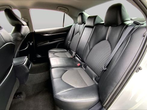 Used 2023 Toyota Camry SE FWD image 20