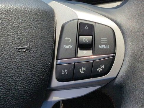 New 2026 Ford Explorer Active RWD image 27