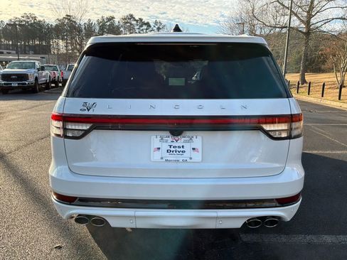 New 2026 Lincoln Aviator Reserve image 6