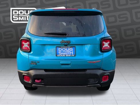 Used 2020 Jeep Renegade Trailhawk w/ Cold Weather Group AWD/4WD image 4