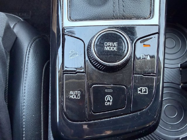 Certified 2024 Kia Sportage EX FWD image 19