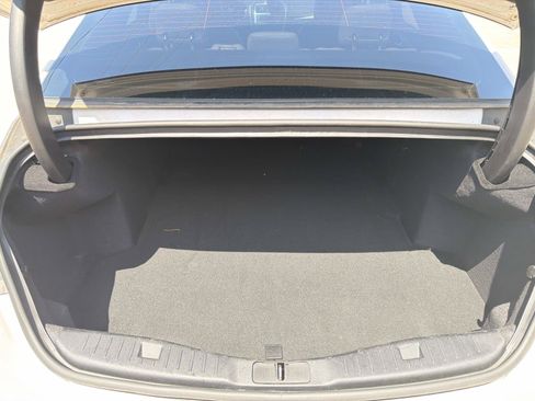 Used 2020 Lincoln MKZ Reserve w/ Monochromatic Package FWD image 9