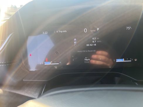 New 2025 Jeep Grand Cherokee Limited w/ Luxury Tech Group II image 53