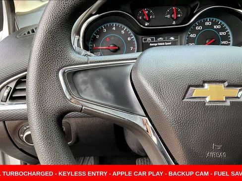 Used 2018 Chevrolet Cruze LS FWD image 11