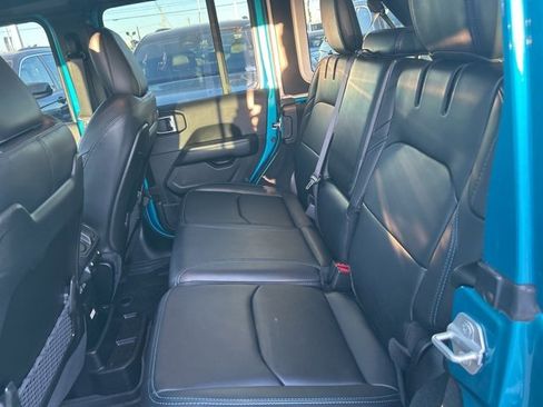 Used 2024 Jeep Wrangler Unlimited Rubicon 4xe image 11