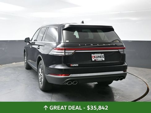Used 2023 Lincoln Aviator AWD image 12
