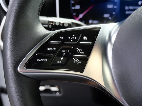 Certified 2026 Mercedes-Benz GLC 300 4MATIC image 25