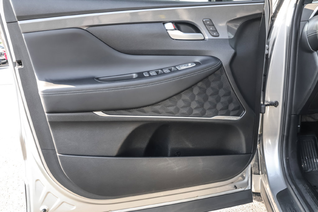 Used 2022 Hyundai Santa Fe Calligraphy AWD/4WD image 28