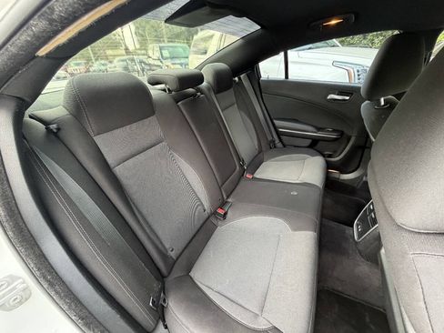Used 2015 Dodge Charger SE w/ Sport Appearance Group RWD image 14