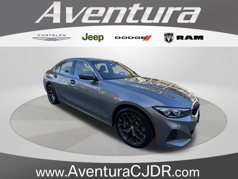 Used 2025 BMW 330i xDrive Sedan AWD/4WD image 1