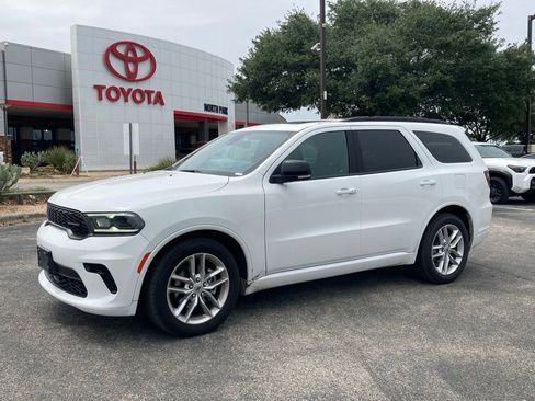 Used 2024 Dodge Durango GT RWD image 1